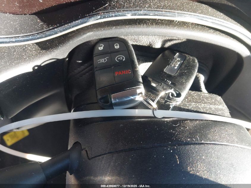 2015 Jeep Grand Cherokee Limited VIN: 1C4RJFBGXFC100440 Lot: 43968077