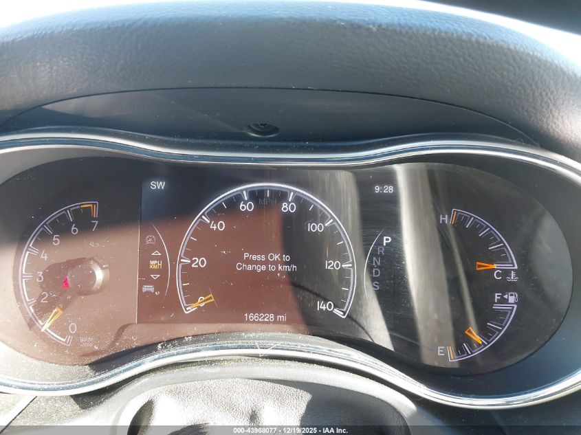 2015 Jeep Grand Cherokee Limited VIN: 1C4RJFBGXFC100440 Lot: 43968077