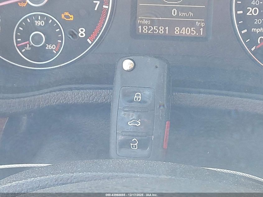 2012 Volkswagen Passat 2.5L Sel VIN: 1VWCH7A35CC052747 Lot: 43968085