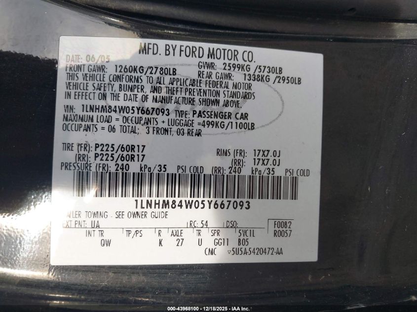 2005 Lincoln Town Car Executive L VIN: 1LNHM84W05Y667093 Lot: 43968100