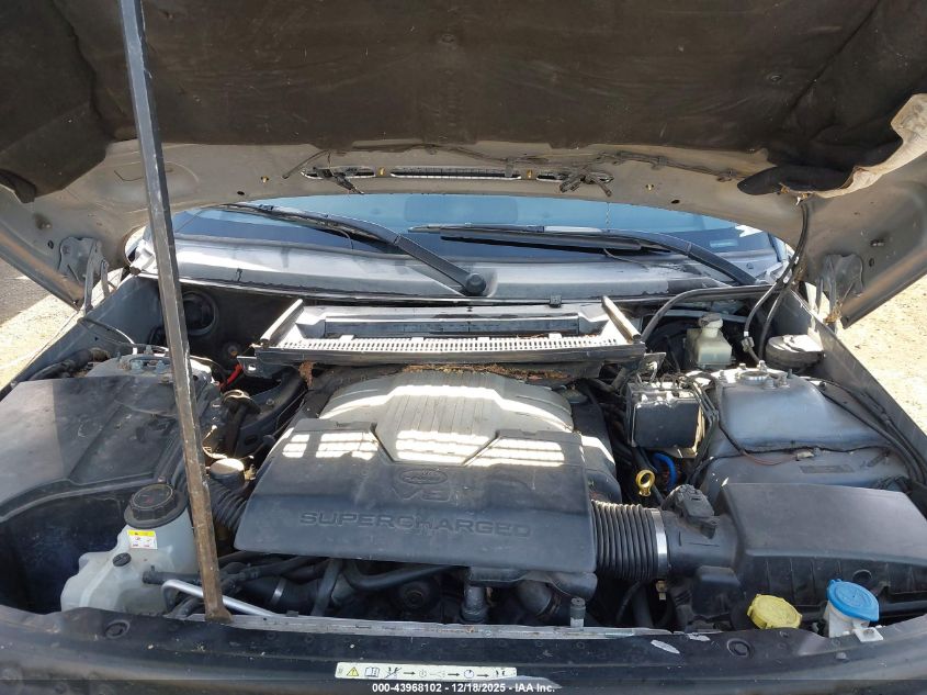 2008 Land Rover Range Rover Supercharged VIN: SALMF13428A270558 Lot: 43968102