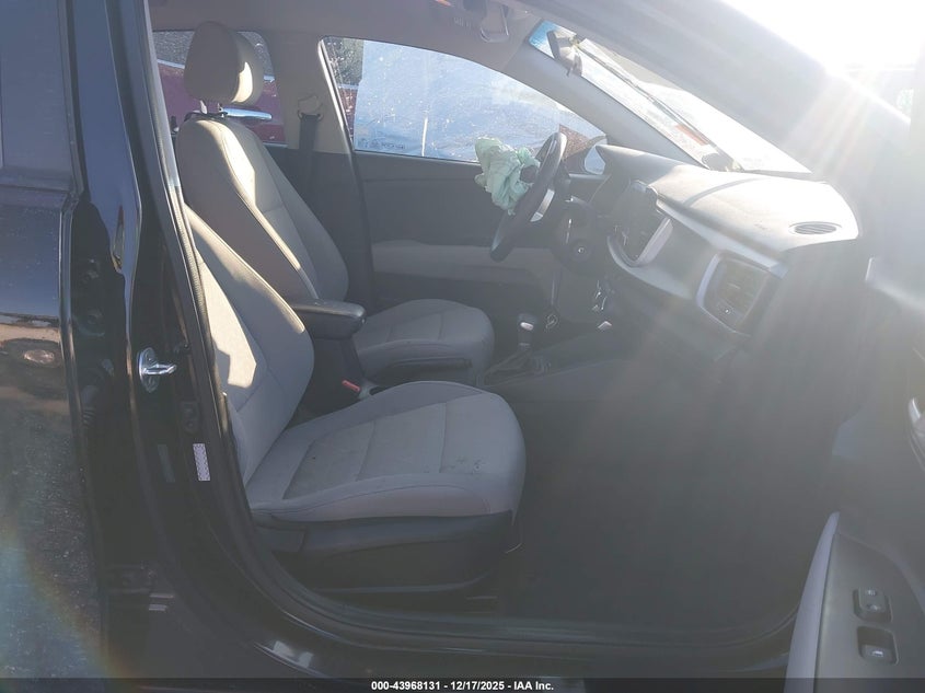 2020 Kia Rio 5-Door S