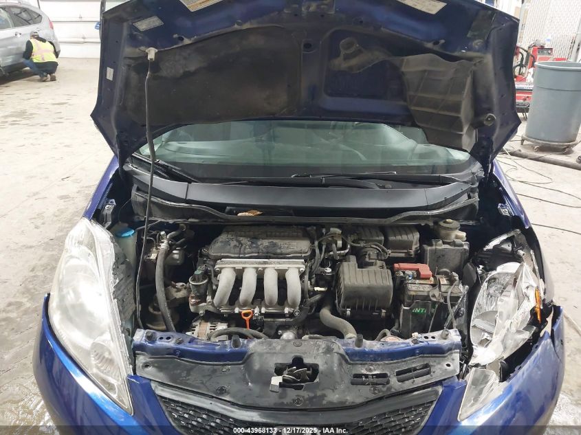 2009 Honda Fit Sport VIN: JHMGE88689S056422 Lot: 43968133