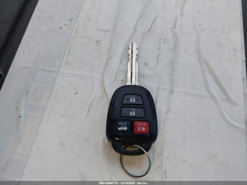 2017 Toyota Camry Le VIN: 4T1BF1FK0HU423554 Lot: 43968176