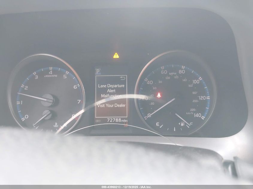 2018 Toyota Rav4 Xle VIN: 2T3RFREV8JW793463 Lot: 43968213