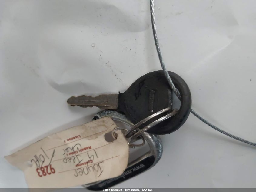 1999 Jeep Cherokee Classic/Sport VIN: 1J4FF68S5XL503575 Lot: 43968229