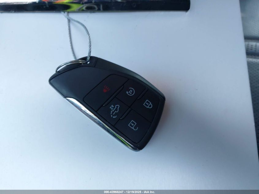 2022 Chevrolet Silverado 1500 High Country VIN: 1GCUDJEL2NZ636081 Lot: 43968247