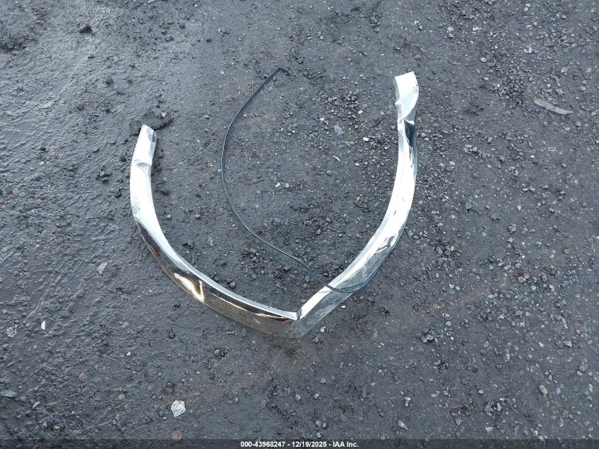 2022 Chevrolet Silverado 1500 High Country VIN: 1GCUDJEL2NZ636081 Lot: 43968247