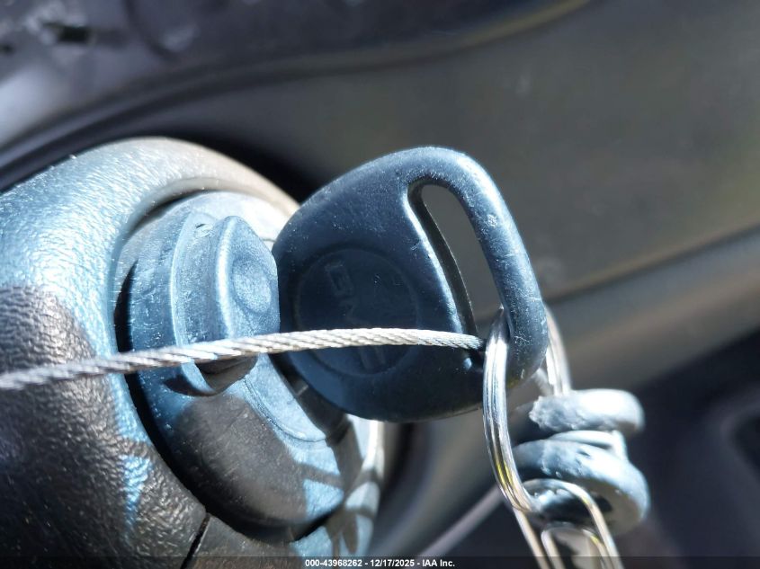 2002 GMC Sierra 1500 Standard VIN: 1GTEK14W02Z206566 Lot: 43968262