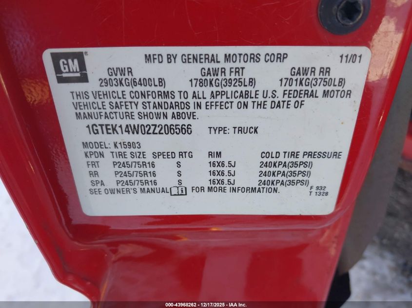 2002 GMC Sierra 1500 Standard VIN: 1GTEK14W02Z206566 Lot: 43968262