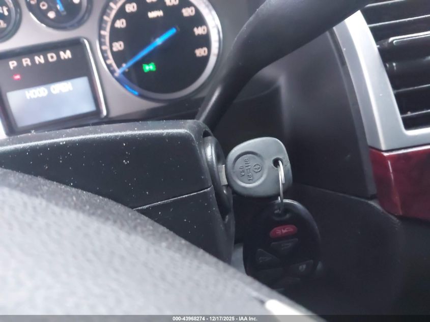 2011 Cadillac Escalade Premium VIN: 1GYS3CEF2BR137917 Lot: 43968274