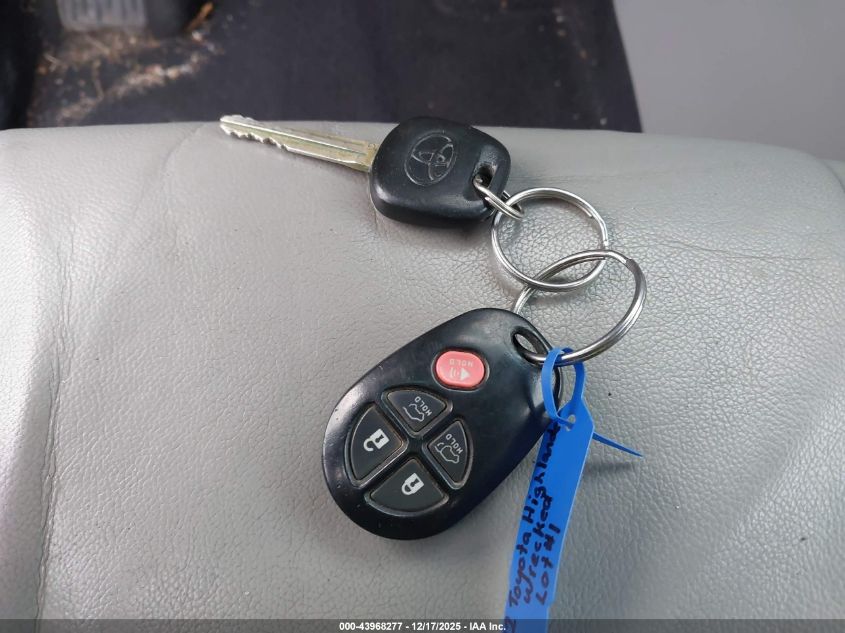 2012 Toyota Highlander Se V6 VIN: 5TDBK3EH2CS142967 Lot: 43968277