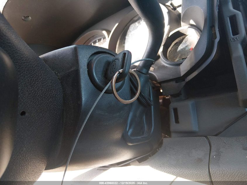 2009 Chevrolet Silverado 1500 Ls VIN: 3GCEC13CX9G194232 Lot: 43968322