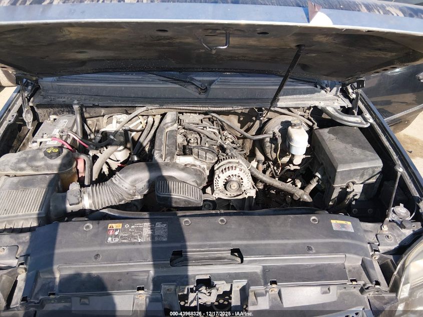 2011 GMC Yukon Xl 1500 Denali VIN: 1GKS2MEF1BR246470 Lot: 43968326