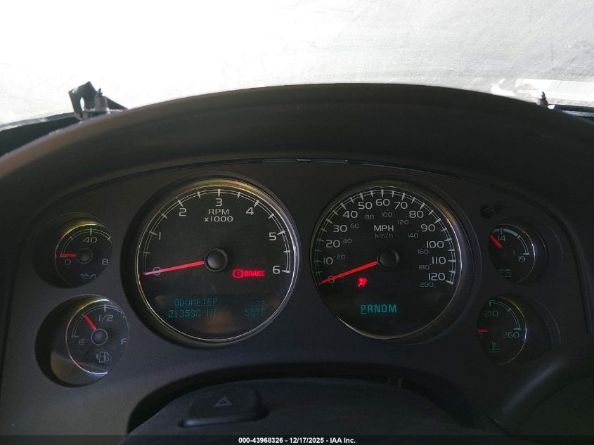 2011 GMC Yukon Xl 1500 Denali VIN: 1GKS2MEF1BR246470 Lot: 43968326