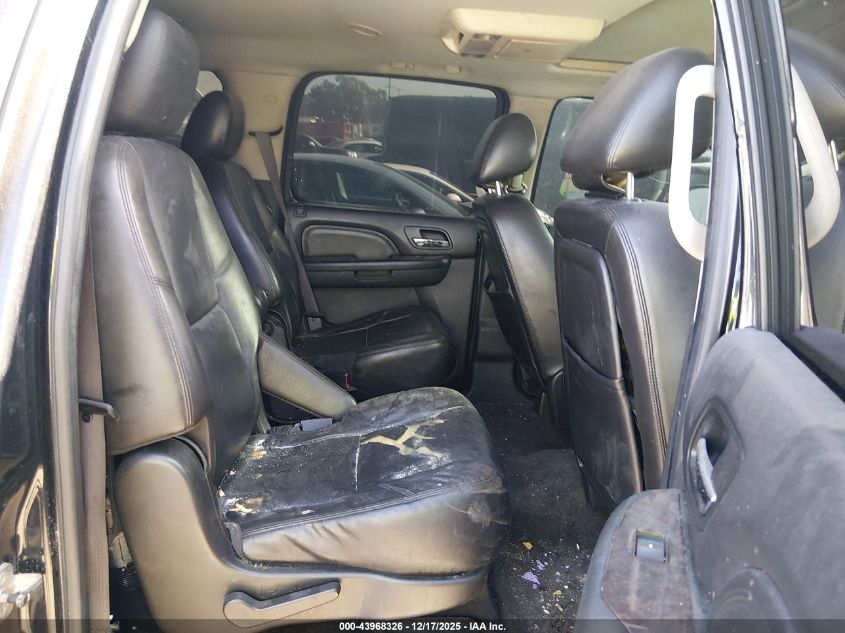 2011 GMC Yukon Xl 1500 Denali VIN: 1GKS2MEF1BR246470 Lot: 43968326