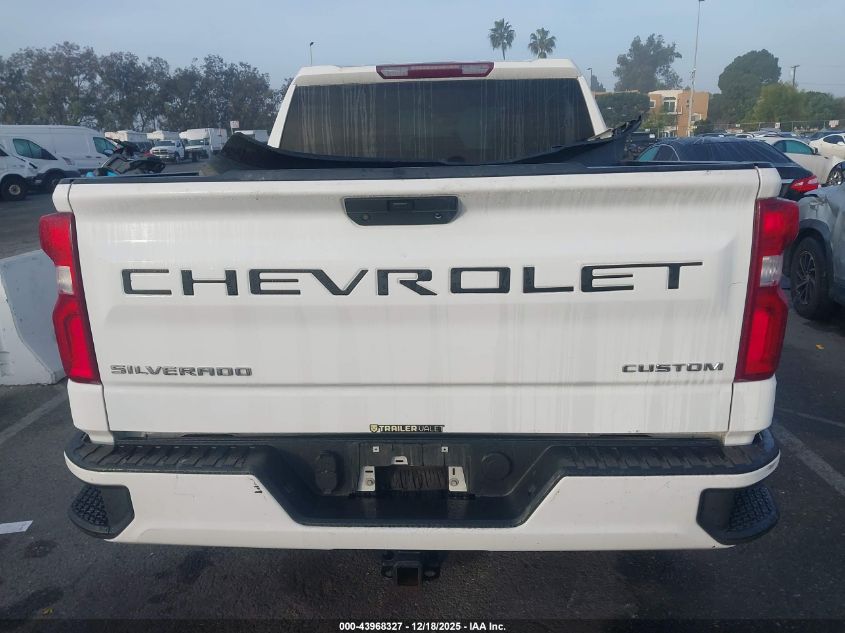 2020 Chevrolet Silverado 1500 2Wd Short Bed Custom VIN: 1GCPWBEH1LZ131056 Lot: 43968327