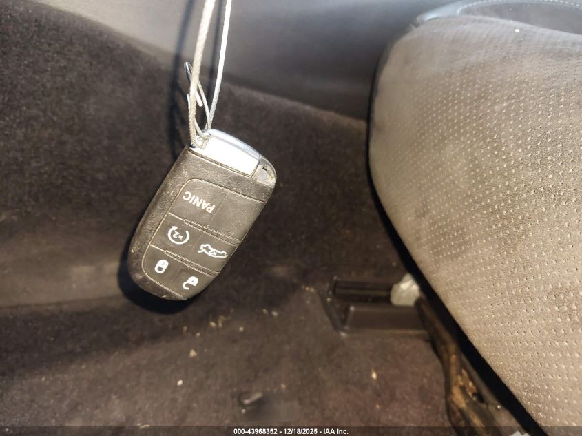 2016 Dodge Challenger R/T Plus VIN: 2C3CDZBT5GH226283 Lot: 43968352