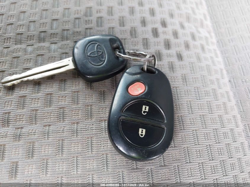 2008 Toyota Tundra Base 5.7L V8 VIN: 5TBBV54178S520434 Lot: 43968366