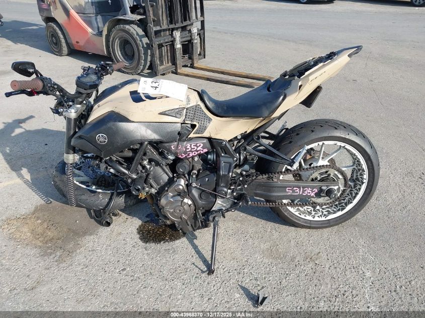 2017 Yamaha Fz07 C VIN: JYARM06Y6HA003950 Lot: 43968370