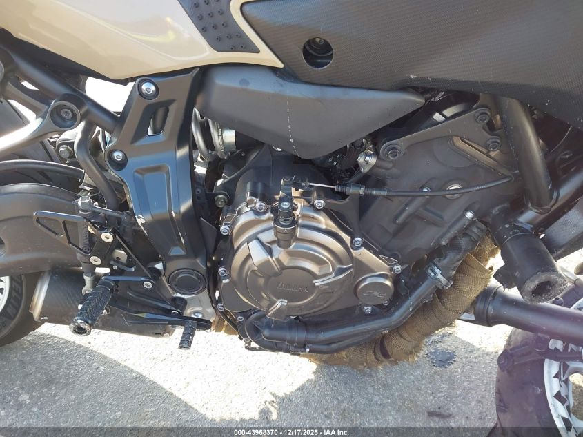 2017 Yamaha Fz07 C VIN: JYARM06Y6HA003950 Lot: 43968370