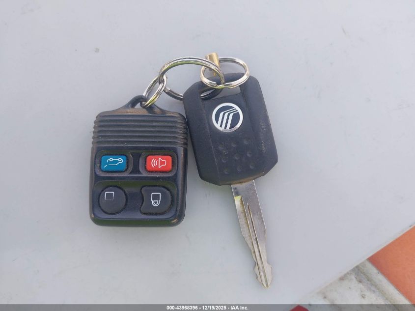 1997 Mercury Mountaineer VIN: 4M2DU55P2VUJ16965 Lot: 43968396