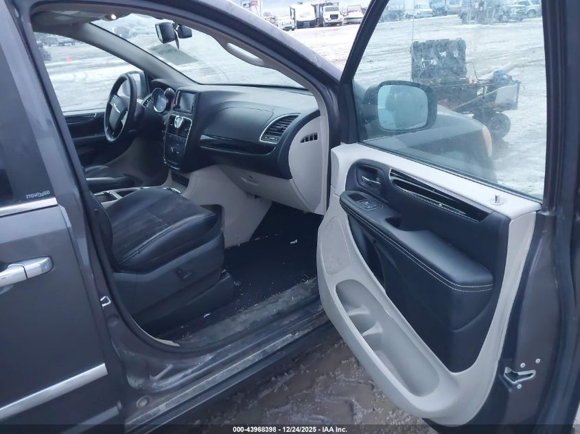 2014 Chrysler Town & Country Touring-L 30Th Anniversary