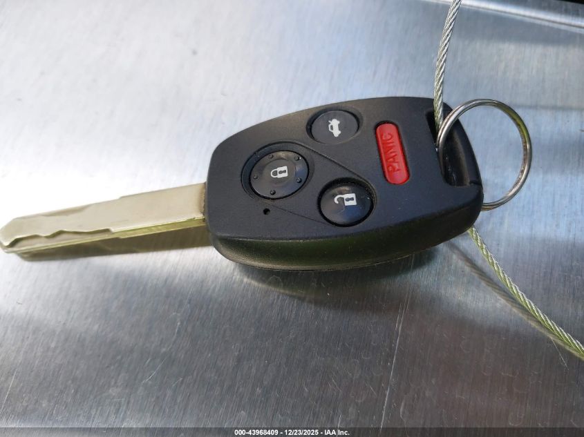 2012 Honda Fit VIN: JHMGE8H32CC038943 Lot: 43968409