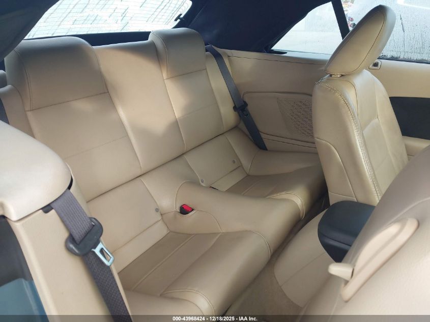 2005 Ford Mustang VIN: 1ZVHT84N055255575 Lot: 43968424