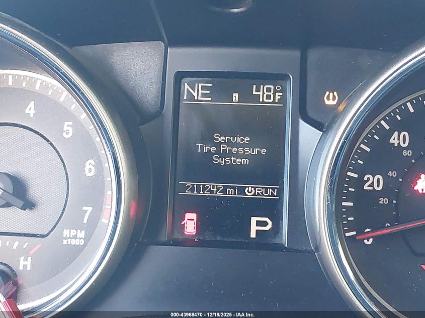 2013 Jeep Grand Cherokee Overland VIN: 1C4RJFCG3DC542455 Lot: 43968470