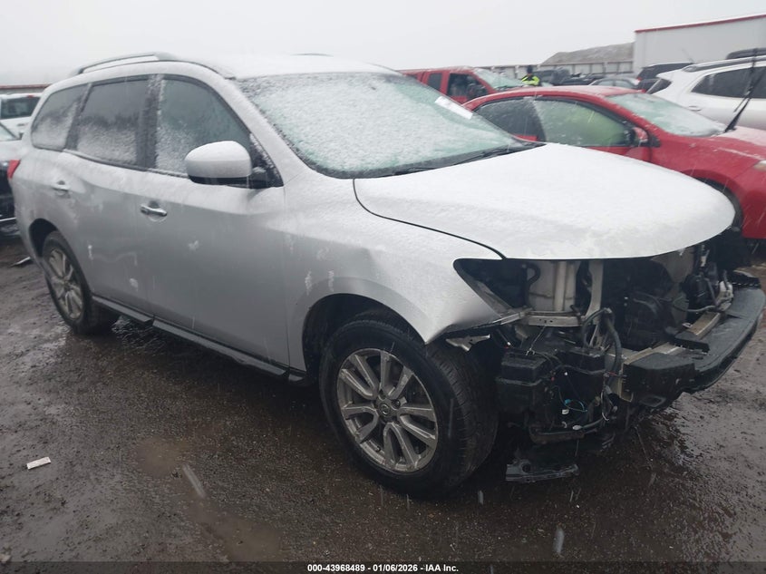 2015 Nissan Pathfinder S