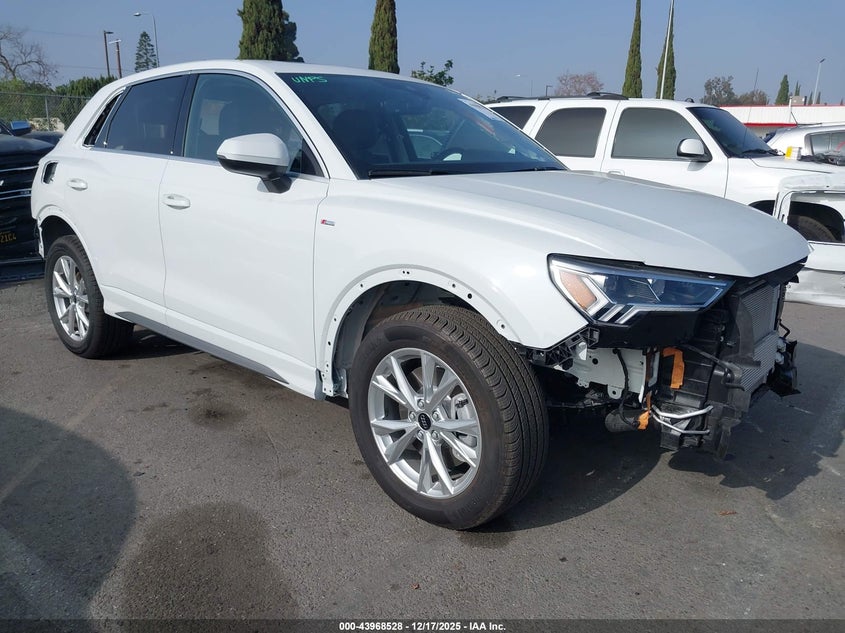 2025 Audi Q3 Premium 45 Tfsi S Line Quattro Tiptronic