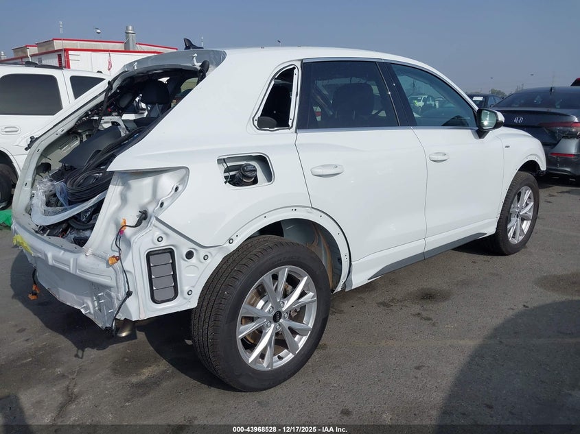 2025 Audi Q3 Premium 45 Tfsi S Line Quattro Tiptronic