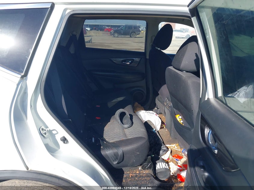 JN8AT2MV0JW353855 2018 NISSAN ROGUE photo no. 8