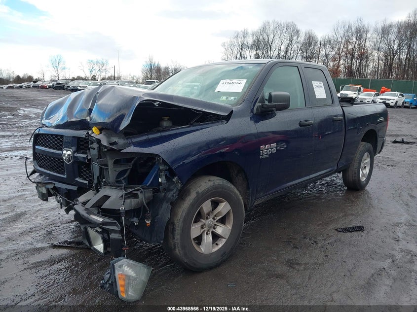 2019 Ram 1500 Classic Express 4X4 6'4 Box