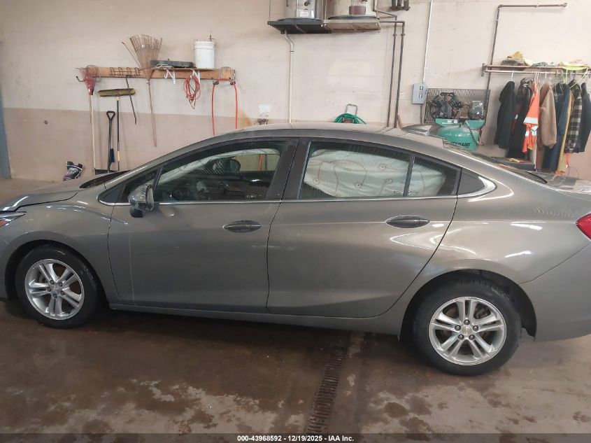 2018 Chevrolet Cruze Lt Auto VIN: 1G1BE5SM4J7110672 Lot: 43968592