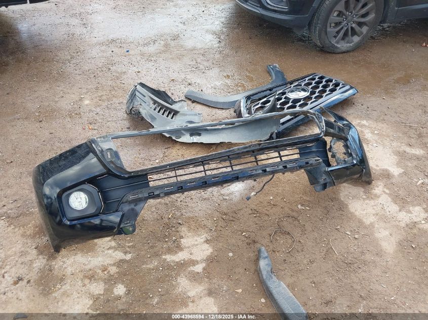 2020 Toyota Tacoma Trd Off-Road VIN: 5TFCZ5AN6LX233791 Lot: 43968594