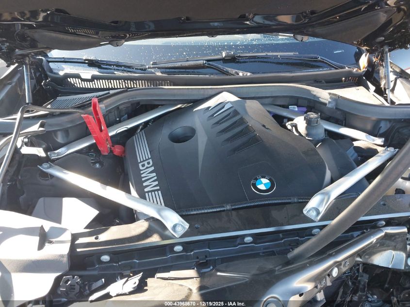 2025 BMW X7 xDrive40I VIN: 5UX23EM02S9Z0182 Lot: 43968670