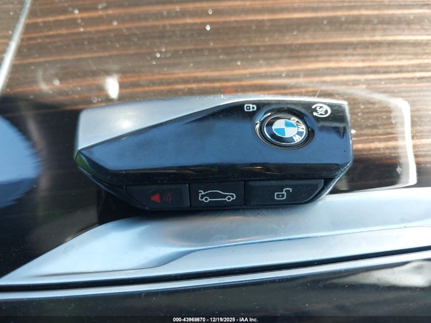 2025 BMW X7 xDrive40I VIN: 5UX23EM02S9Z0182 Lot: 43968670