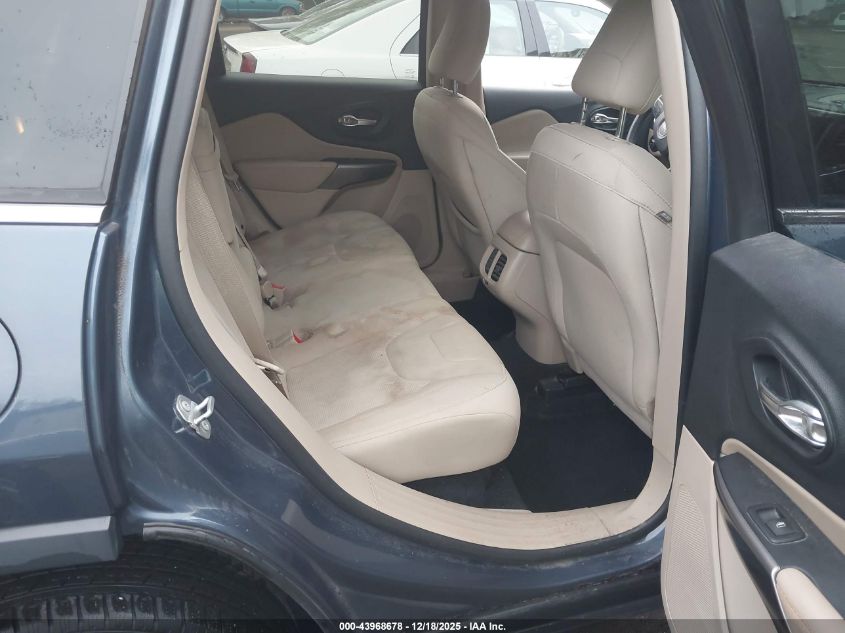 2019 Jeep Cherokee Latitude Fwd VIN: 1C4PJLCX6KD383881 Lot: 43968678