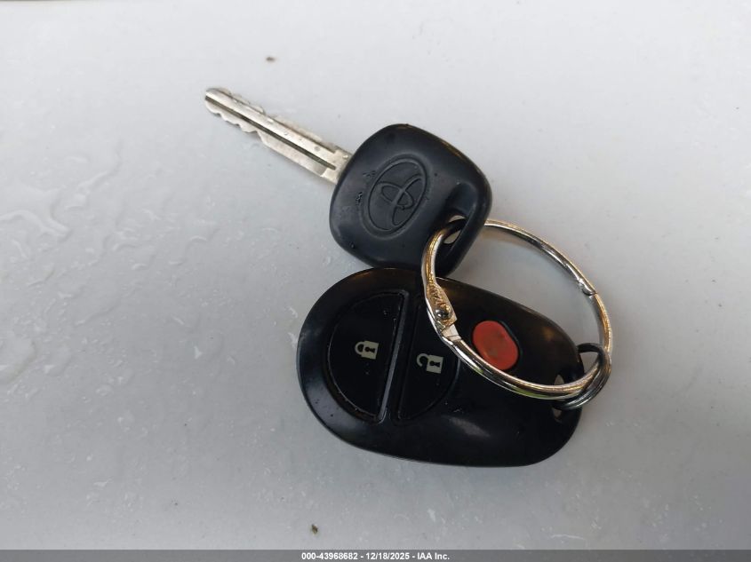 2010 Toyota Tundra Grade 5.7L V8 VIN: 5TFUY5F15AX132431 Lot: 43968682