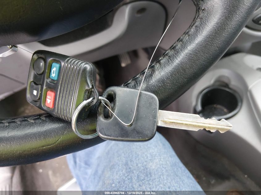 2003 Ford Focus Zx5 VIN: 3FAFP37363R134786 Lot: 43968704