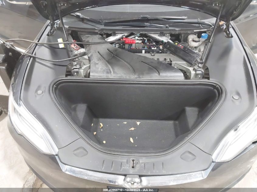 2017 Tesla Model S 100D/60D/75D/90D/P100D VIN: 5YJSA1E28HF181982 Lot: 43968710