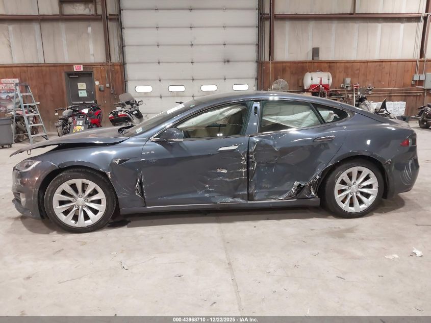 2017 Tesla Model S 100D/60D/75D/90D/P100D VIN: 5YJSA1E28HF181982 Lot: 43968710