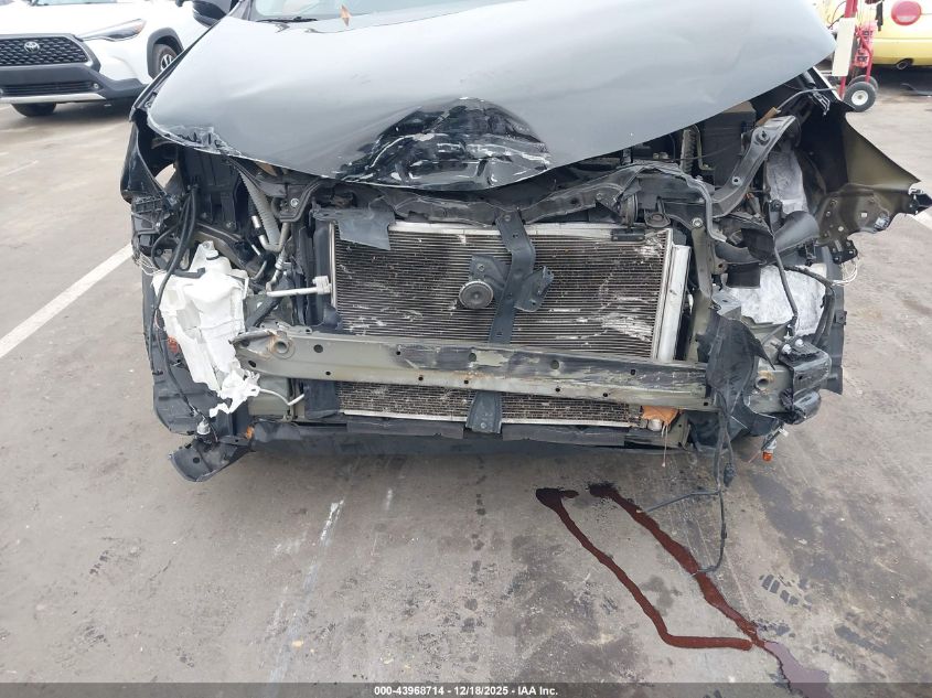 2018 Toyota Rav4 Xle VIN: 2T3RFREV0JW813169 Lot: 43968714