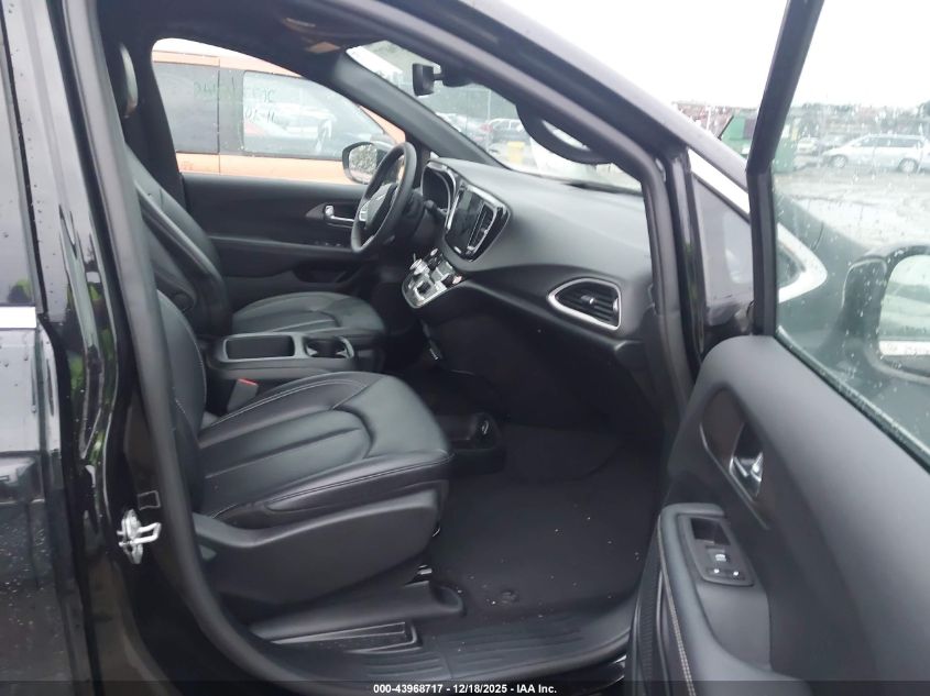 2025 Chrysler Pacifica - 2C4RC1BG1SR507416