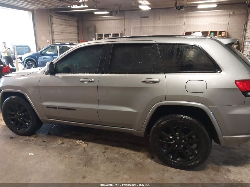 2017 Jeep Grand Cherokee Altitude 4X4 VIN: 1C4RJFAGXHC821698 Lot: 43968718