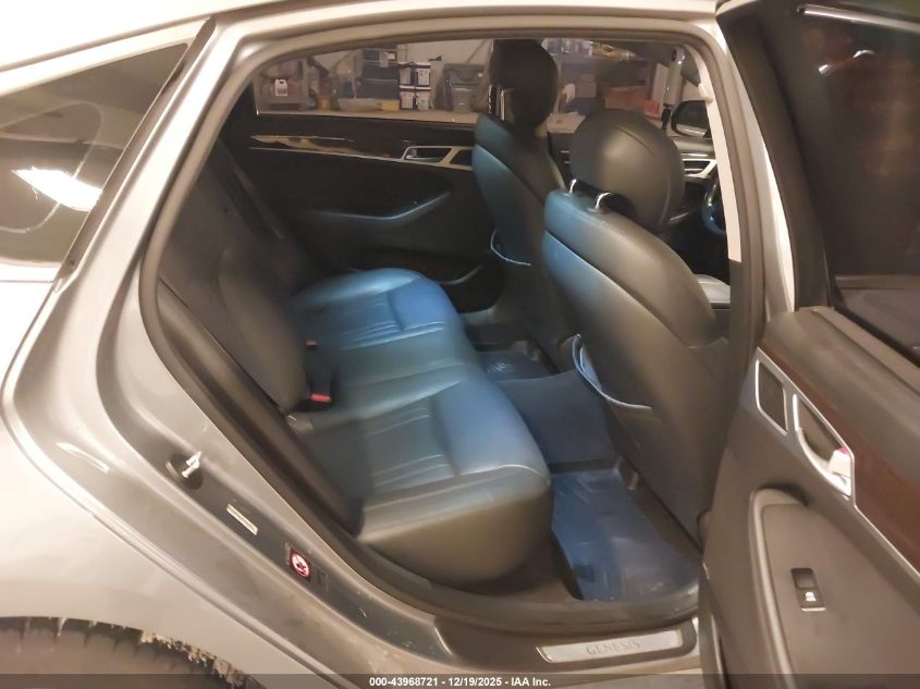 2015 Hyundai Genesis 3.8 VIN: KMHGN4JE8FU058131 Lot: 43968721