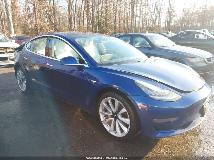 5YJ3E1EB9KF482275 2019 Tesla Model 3 Long Range/Performance auction photo 1