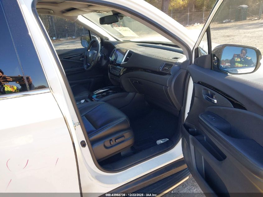 2017 Honda Pilot Elite VIN: 5FNYF6H06HB031243 Lot: 43968736